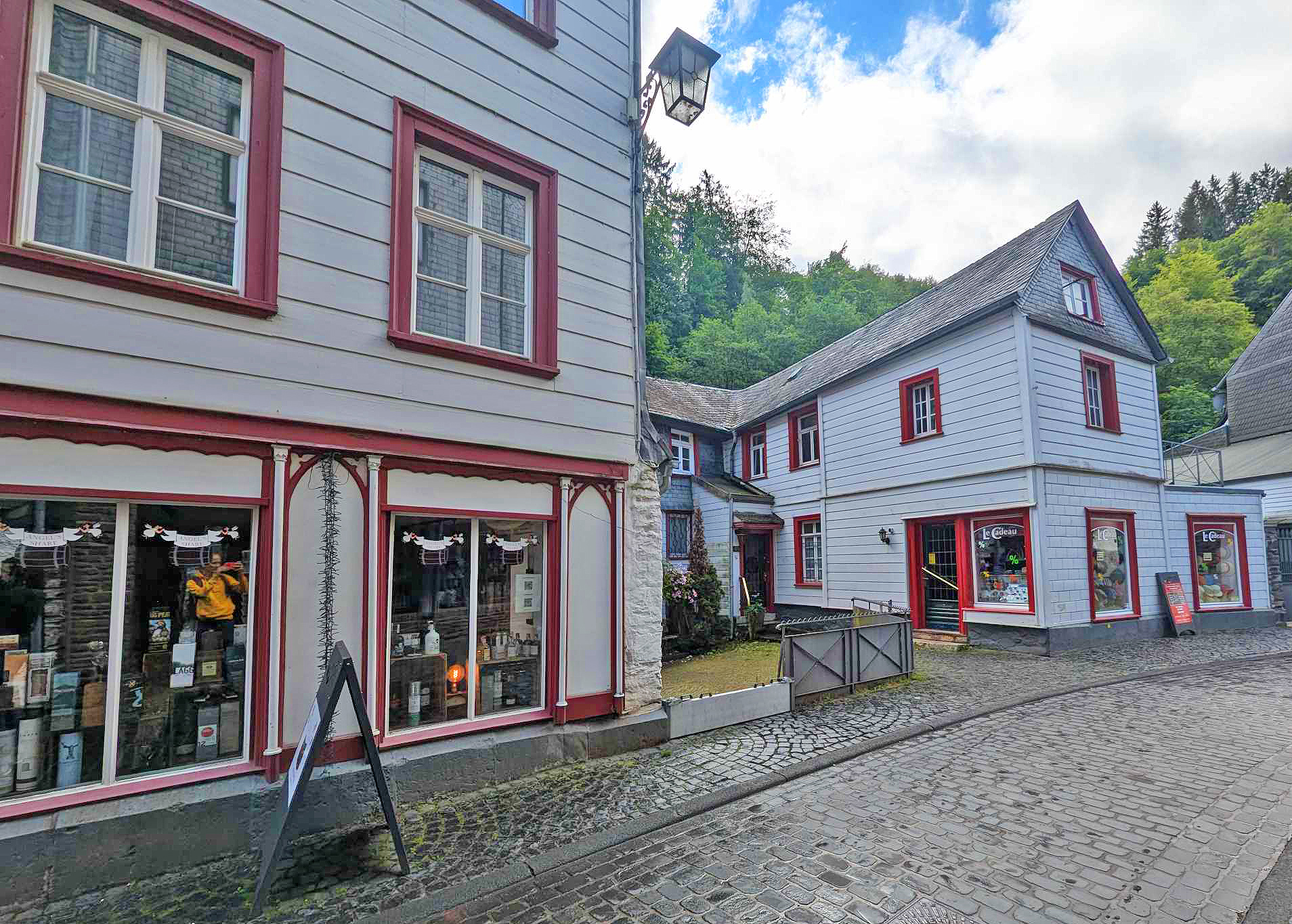 Refugium Altstadt Monschau Ferienwohnungen Gesamtansicht 04
