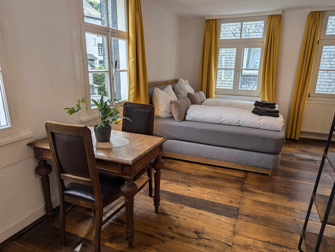 Refugium Altstadt Zimmer Senfonie 04